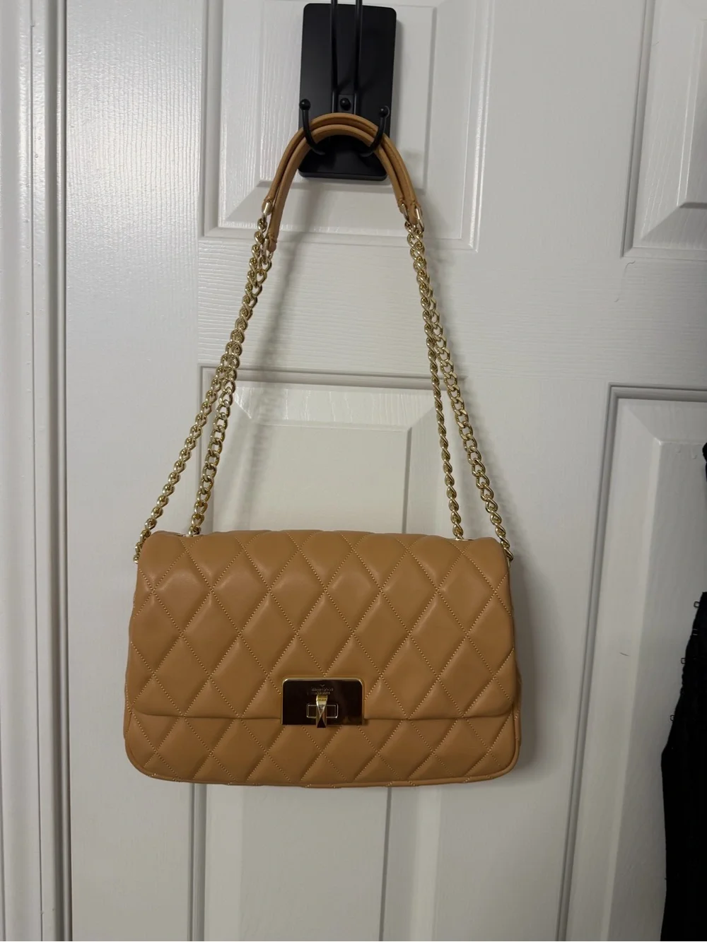 Kate Spade Carey Medium Flap Quilted Leather Chain Shoulder Bag KH228